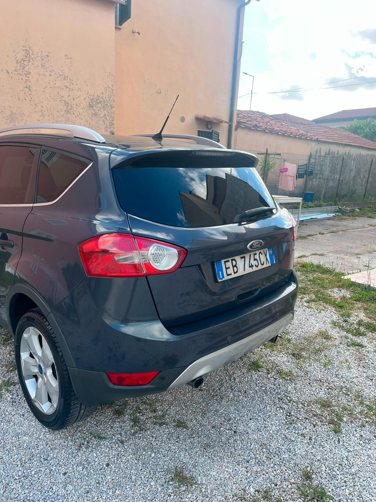 Ford Kuga 2.0 TDCi 140 CV 2WD Titanium DPF