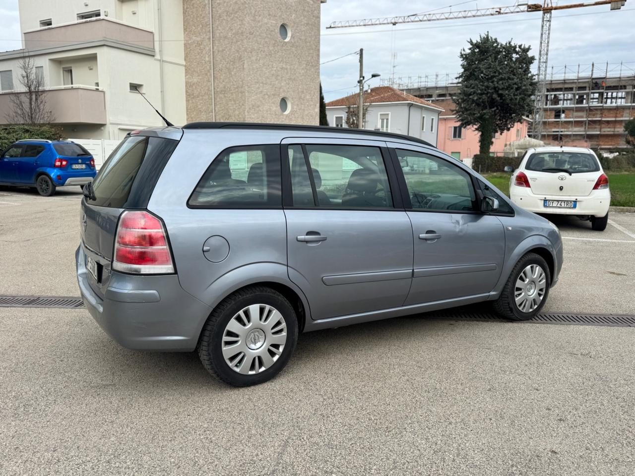 Opel Zafira 1.6 16V ecoM 94CV Cosmo