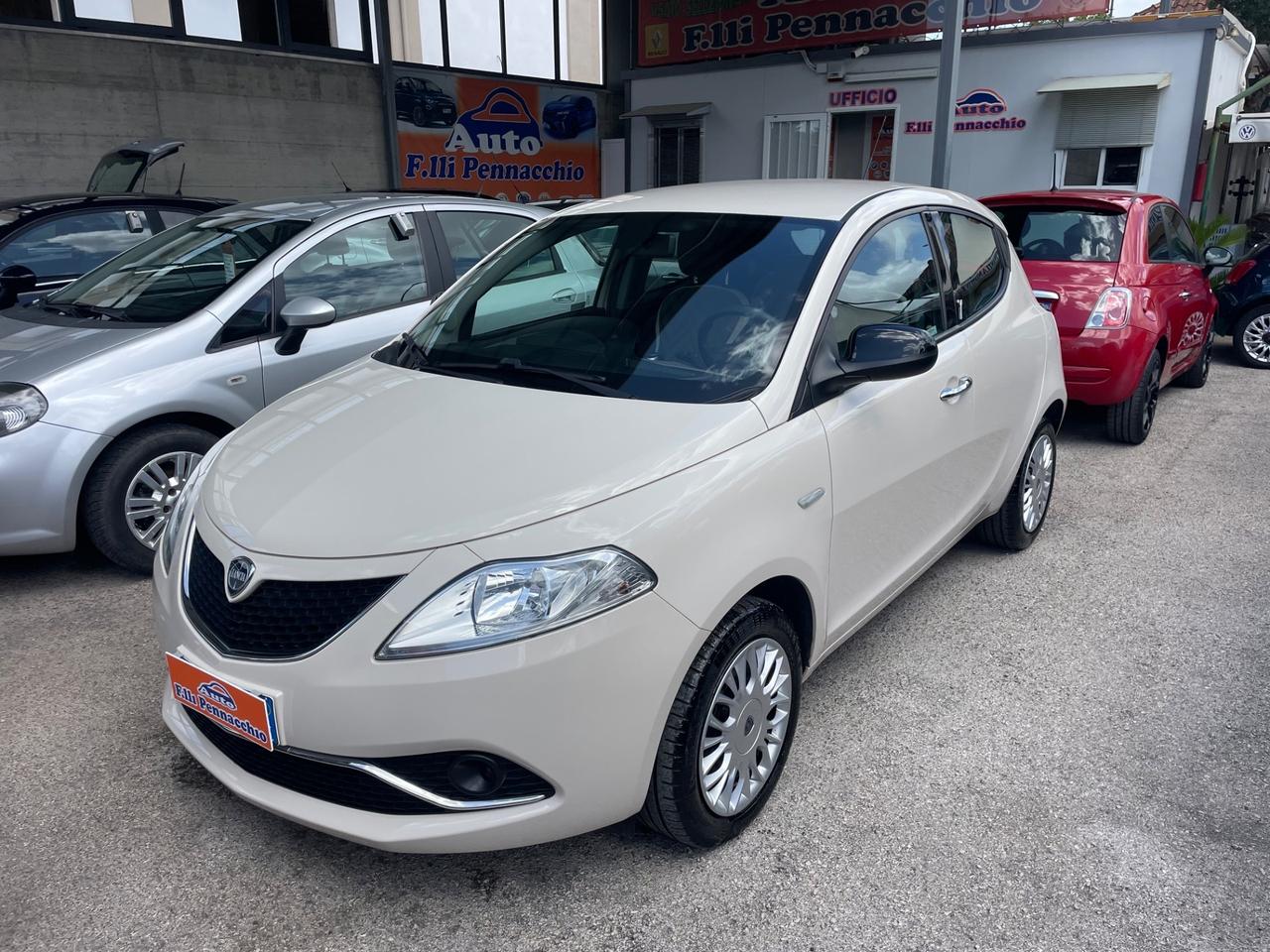 LANCIA YPSILON 900 BENZINA 85 (CV) 2017