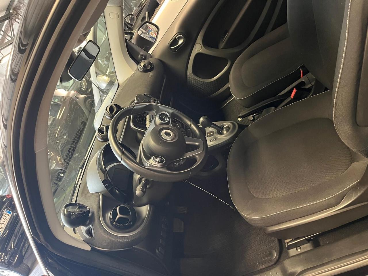 Passion full electric solo 27000km full garanzia