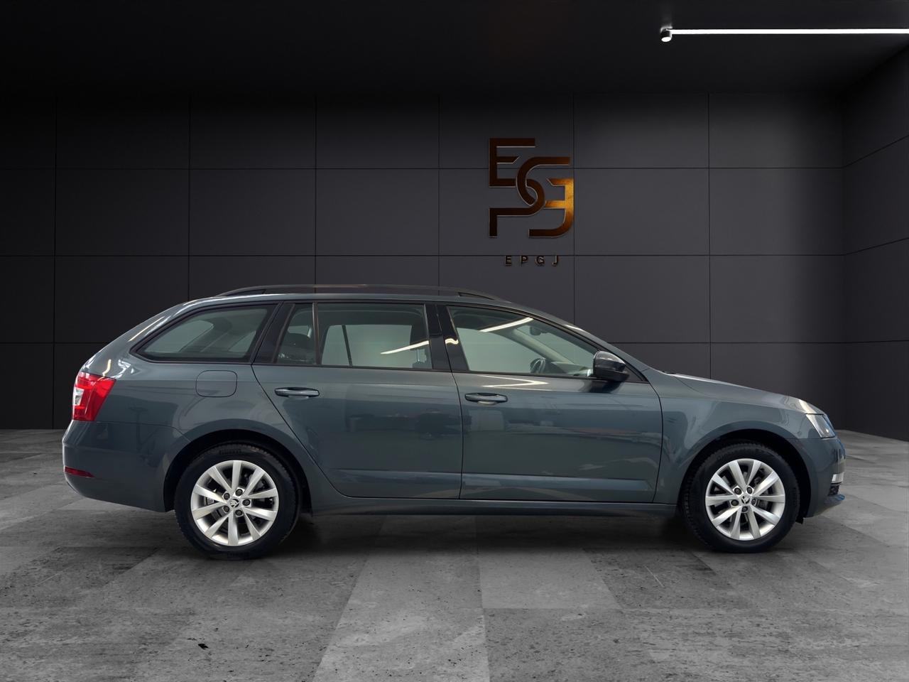 Skoda Octavia 2.0 TDI SCR 150 CV DSG Wagon Executive