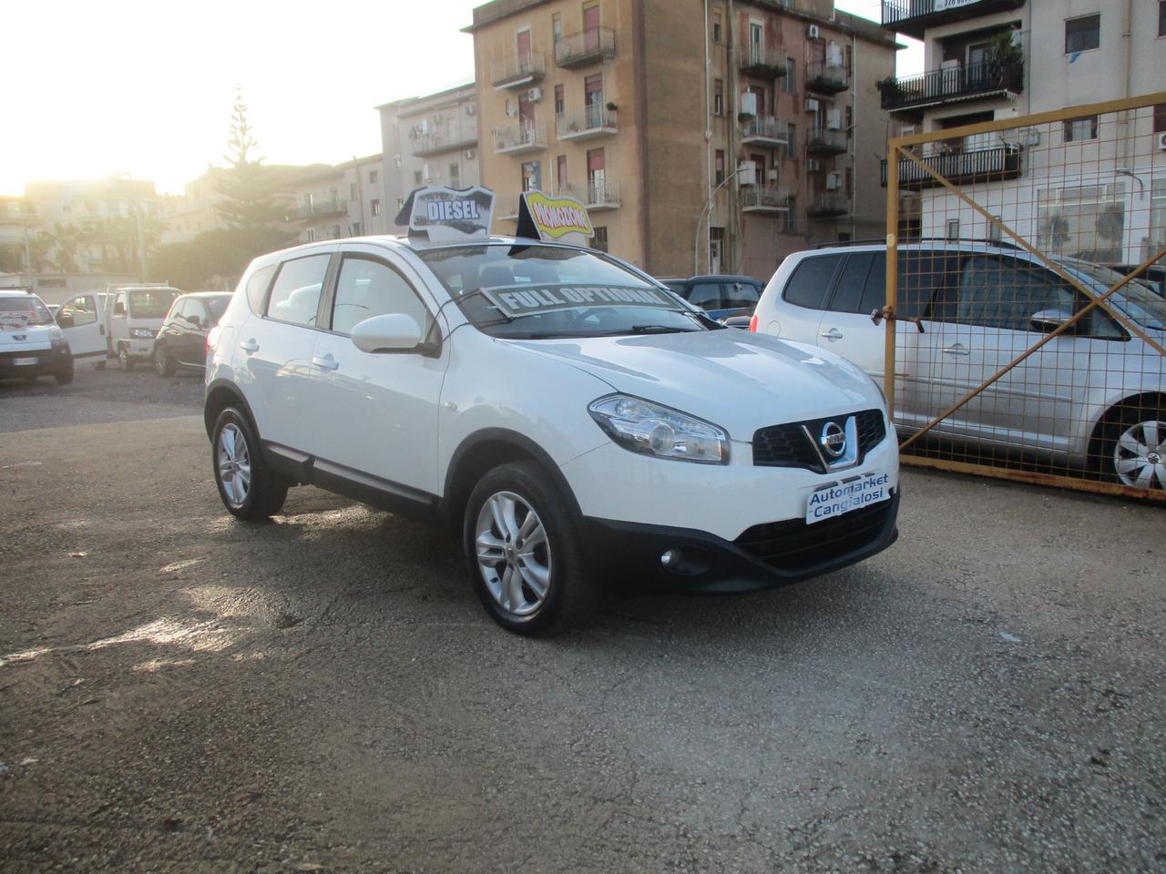 Nissan Qashqai 1.6 dCi Tekna PARI AL NUOVO 2012