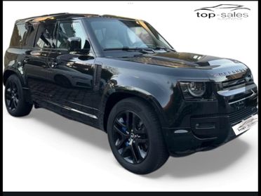Land Rover Defender 110 3.0D I6 300 CV AWD Auto X-Dynamic SE Perfetta