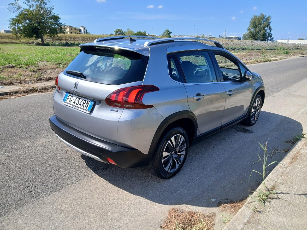 Peugeot 2008 PureTech 82 Allure KM CERTIFICATI