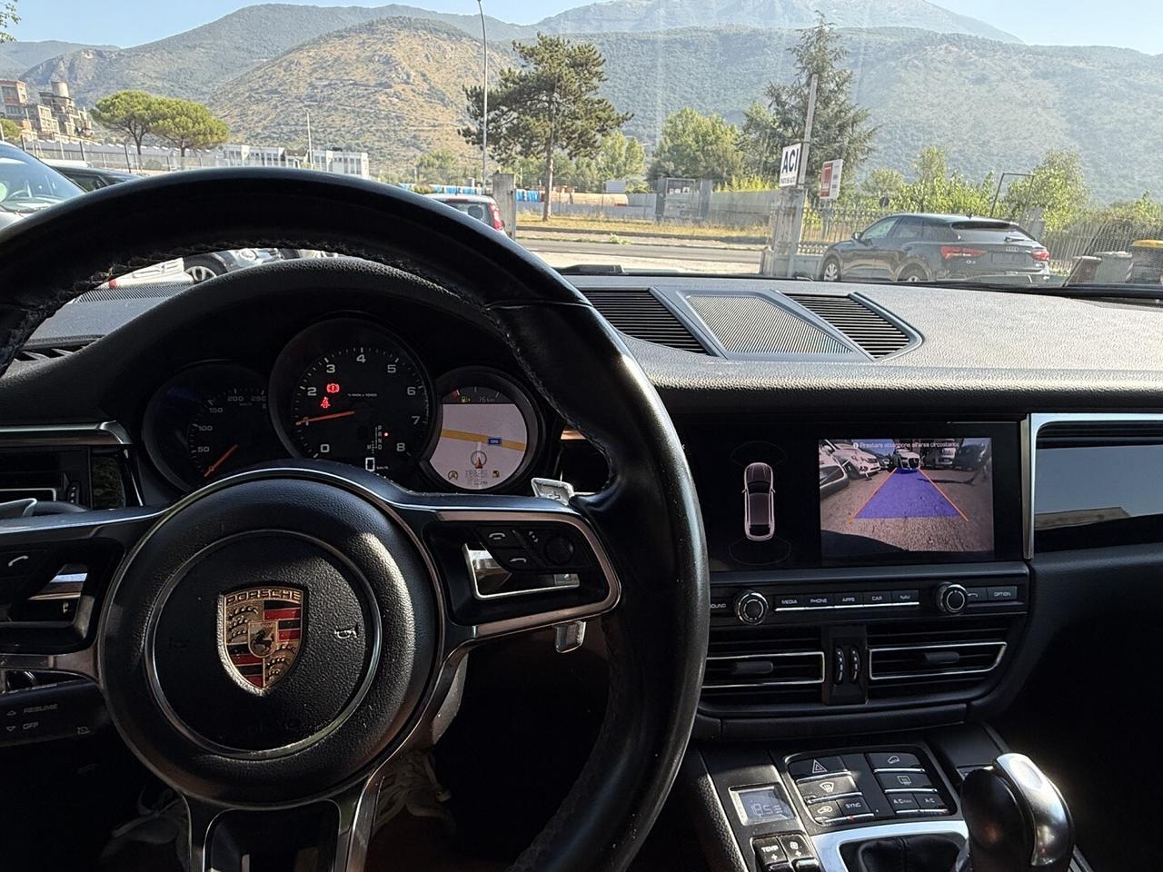PORSCHE MACAN 2.0 BENZINA FULL OPTIONAL