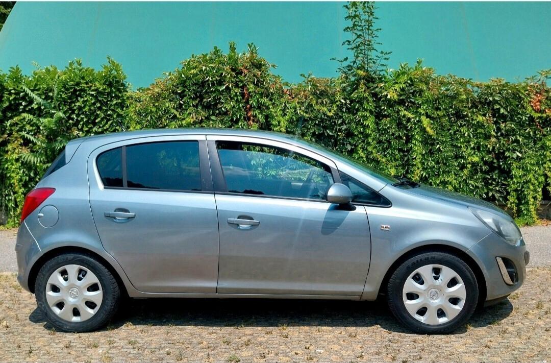 Opel Corsa 1.2 5 porte Edition