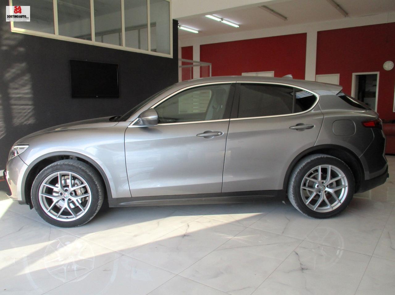 A.R. Stelvio 2.2 Turbodiesel 210cv AT8 Q4 CERCHI DA 20- NAVI GRANDE