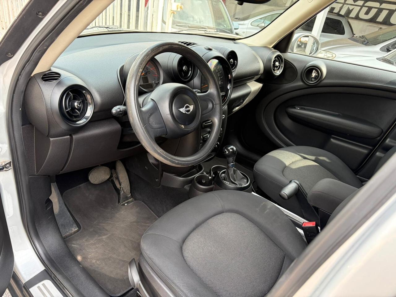 MINI COOPER COUNTRYMAN 2.0 D PARK LANE AUTOMATICA