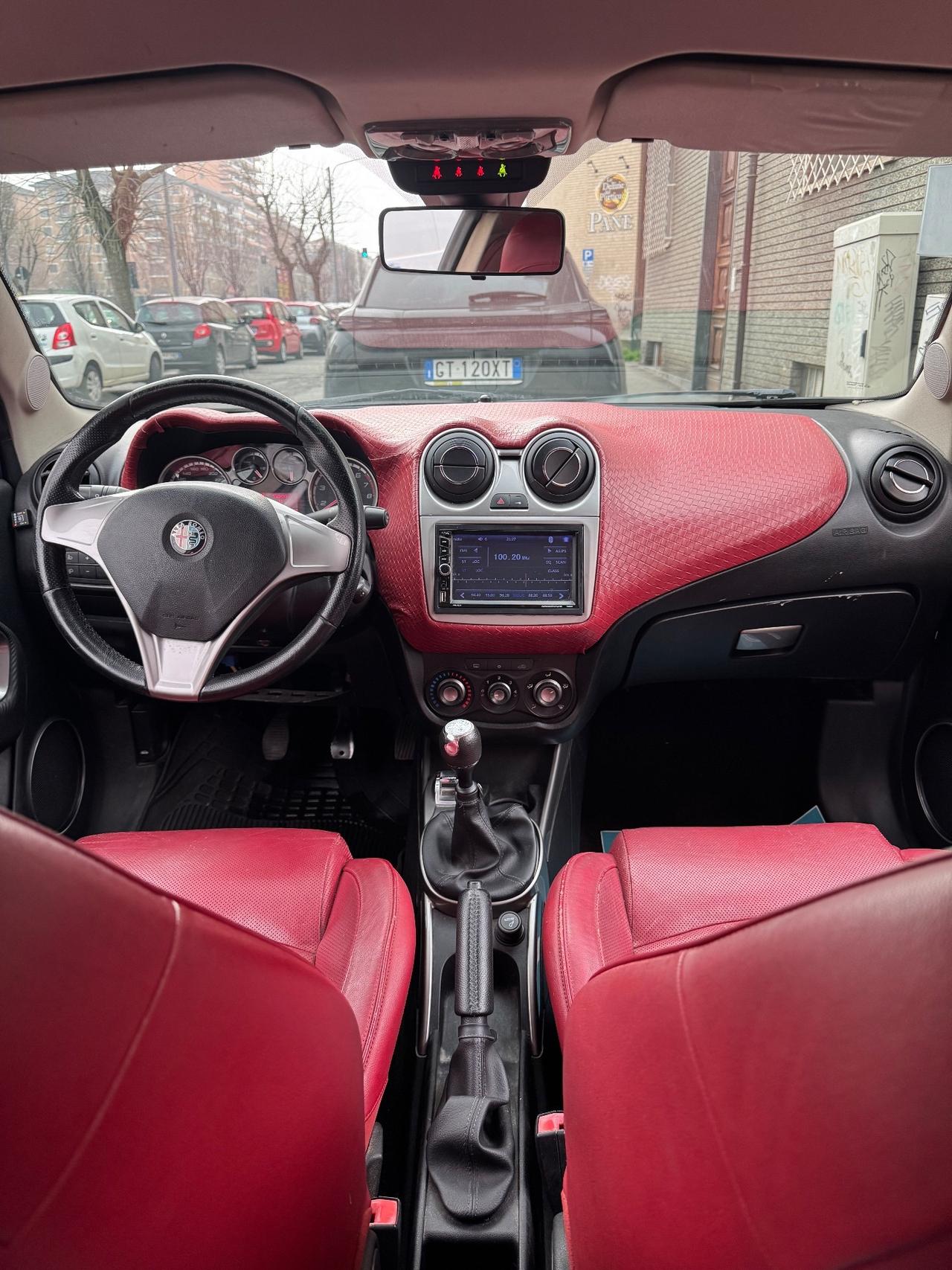 Alfa Romeo MiTo 1.4 155 cv GPL Distinctive Sport