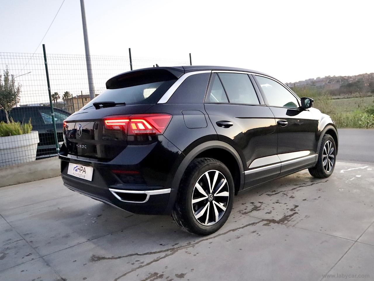 VOLKSWAGEN T-Roc 2.0TDI LED NAVI VIRTUAL CARPLAY