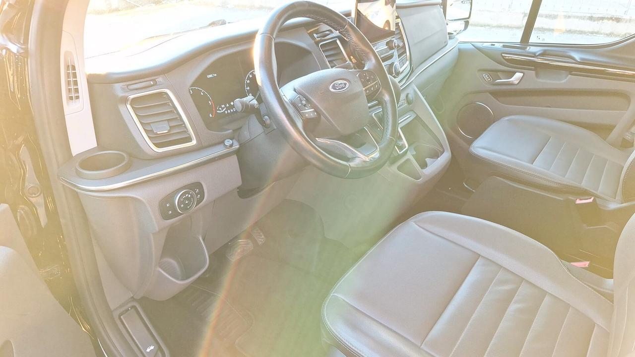 Ford Tourneo Custom 320 2.0 EcoBlue 185CV aut. PC Titanium 8 POSTI!!!