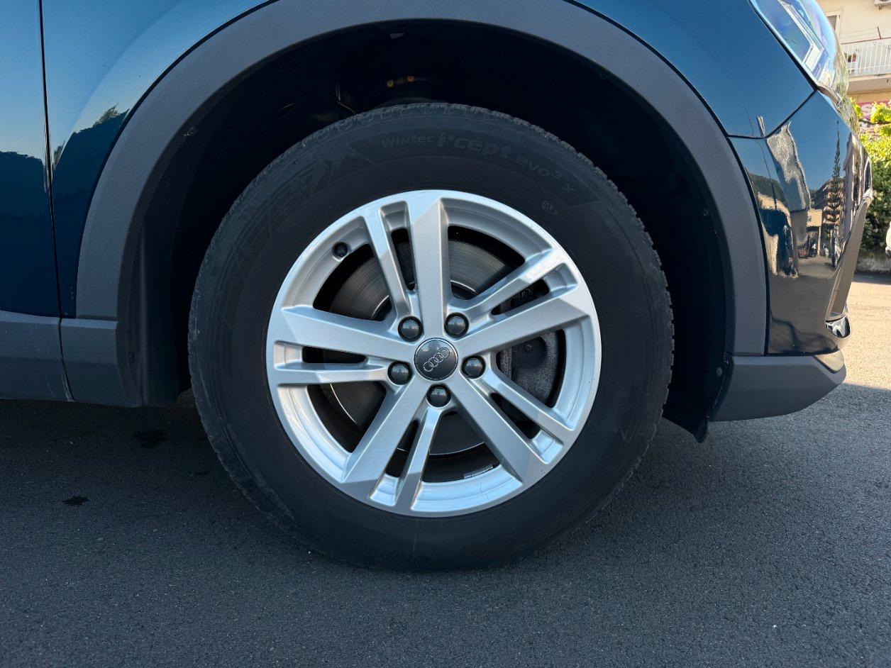 Audi Q3 35 2.0 tdi Business Advanced quattro s-tronic