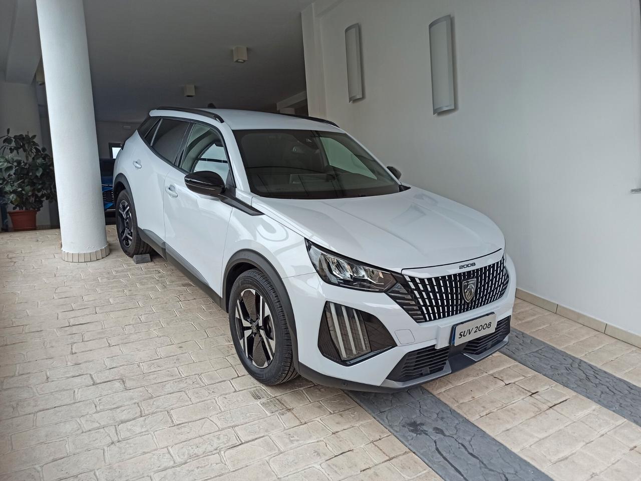 Peugeot 2008 PureTech 100 S&S Allure