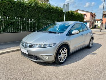 Honda Civic 5p 1.8 i-vtec auto 140cv GPL
