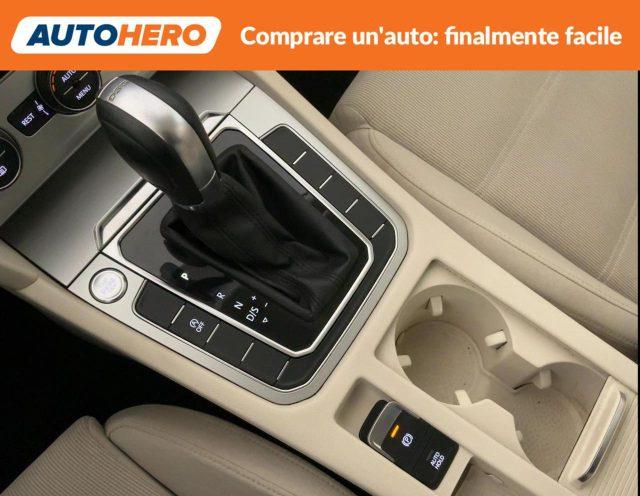 VOLKSWAGEN Passat 2.0 TDI DSG Business BlueMotion Technology