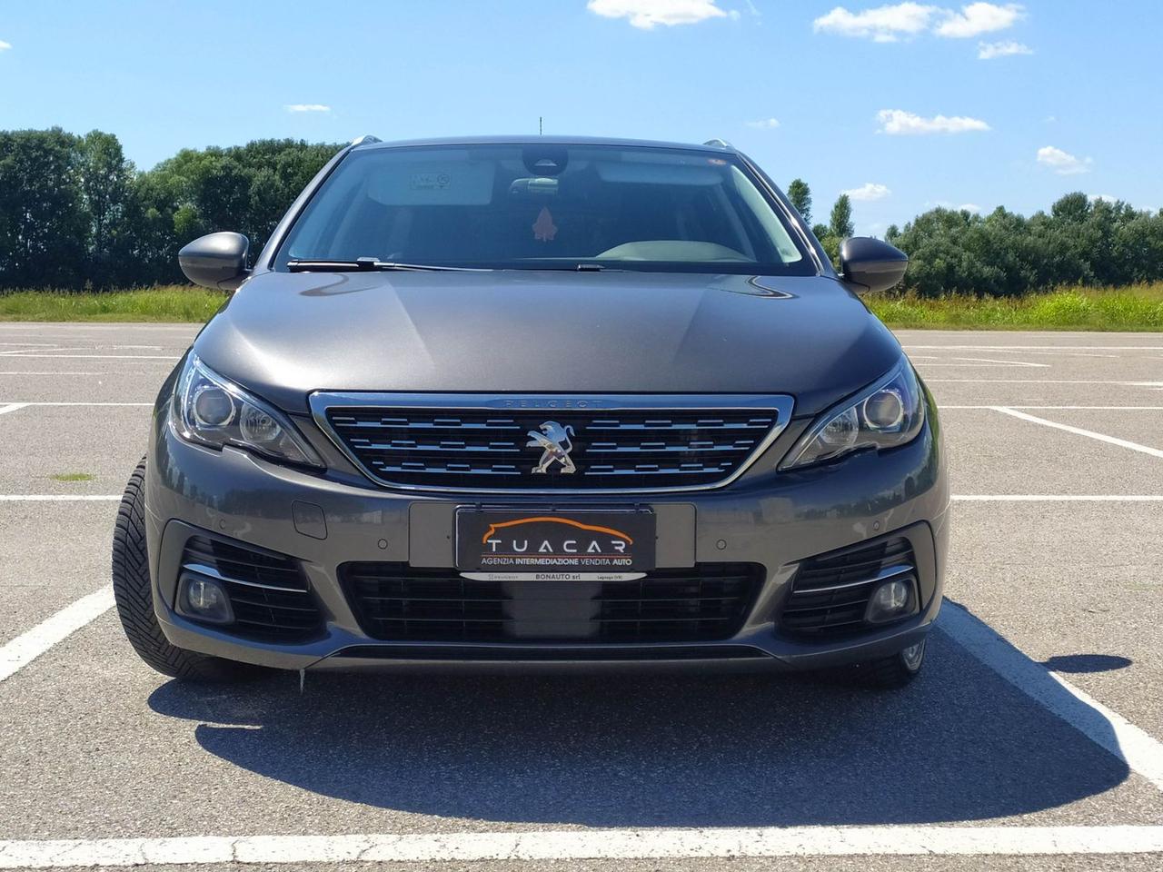 Peugeot 308 Tech Edition 1.5 Blue HDI 130 #6400