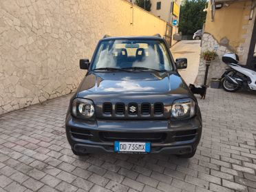 Suzuki Jimny 1.3i 16V cat 4WD JLX