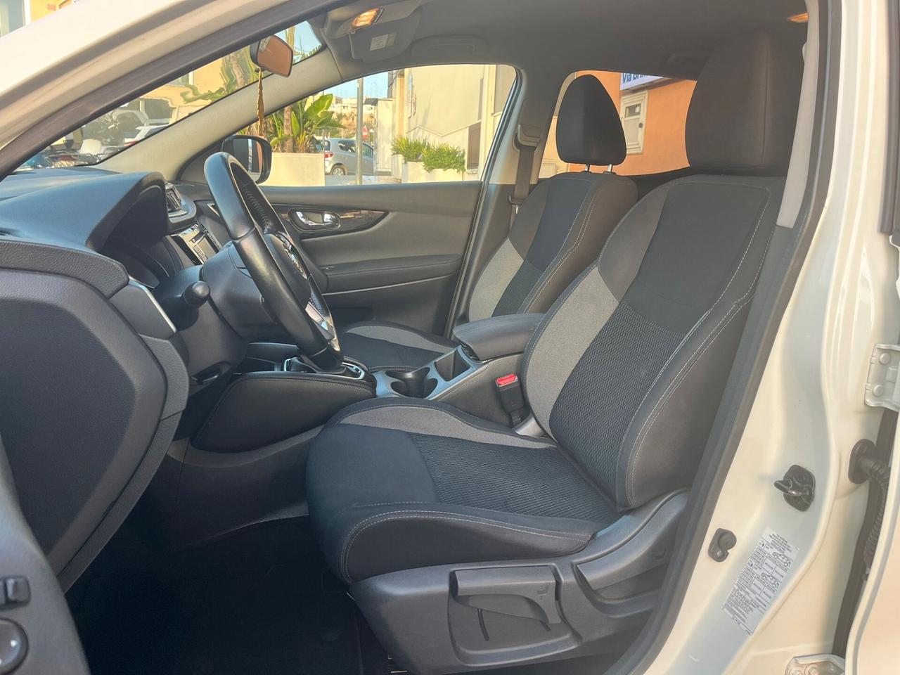 Nissan Qashqai 1.6 dCi 2WD N-Connecta