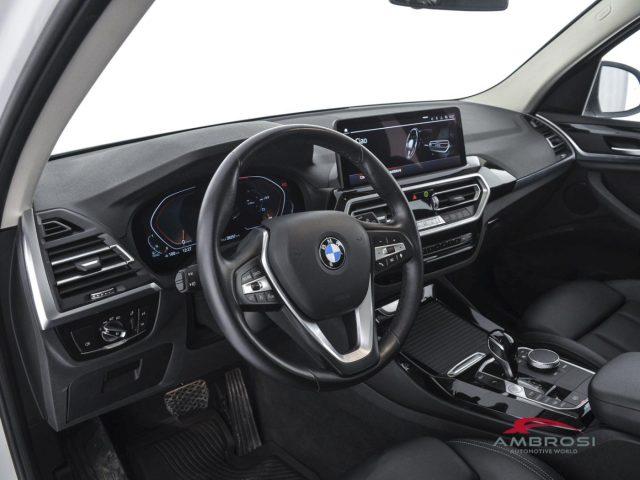 BMW X3 xdrive20d mhev 48V auto