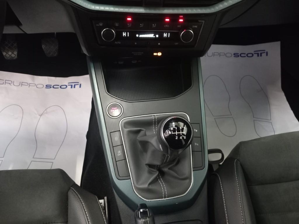 SEAT Arona 2022 - Arona 1.0 ecotsi Xperience 110cv