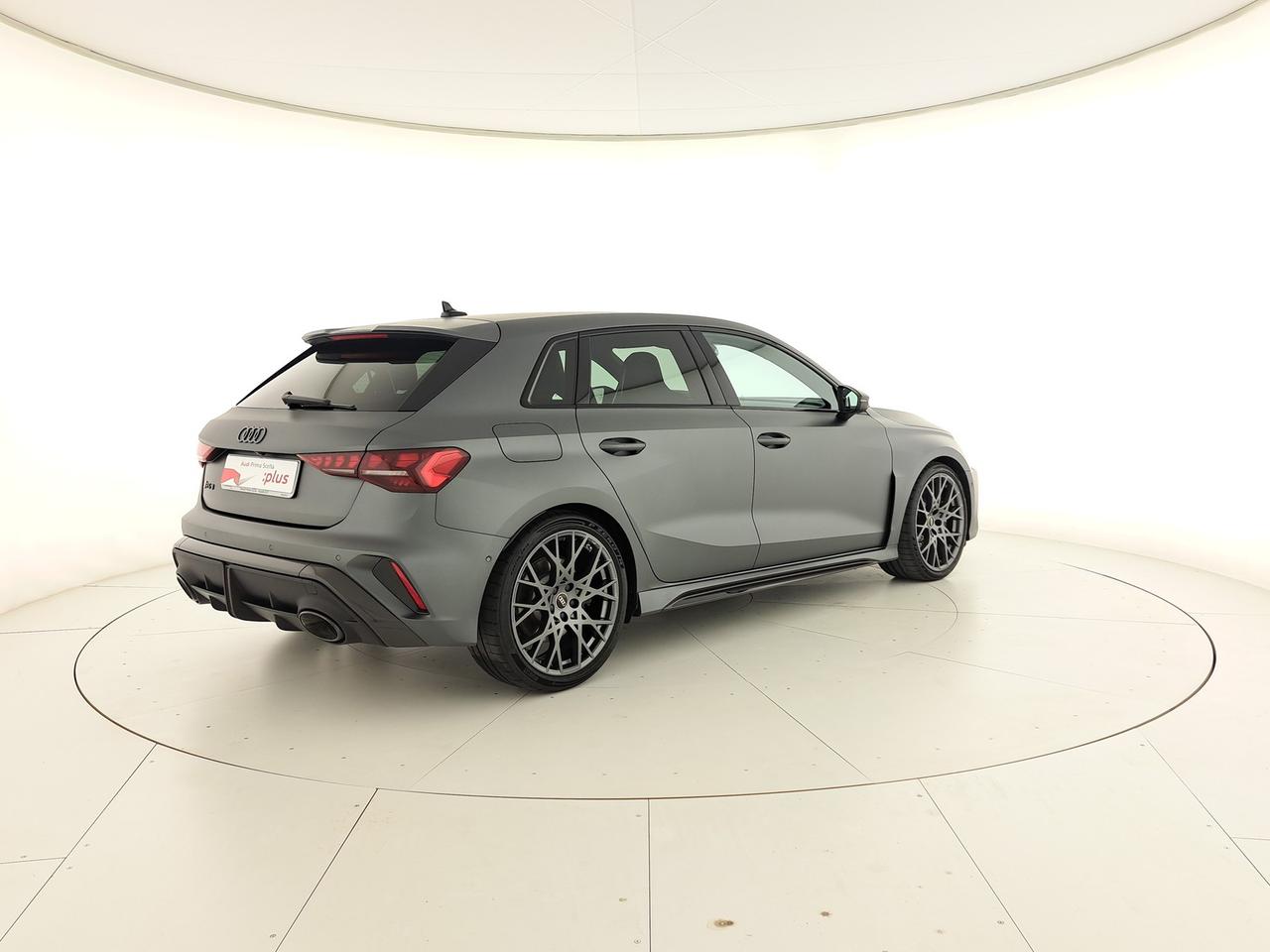 Audi RS3 sportback 2.5 tfsi launch edition daytona quattro s-tronic