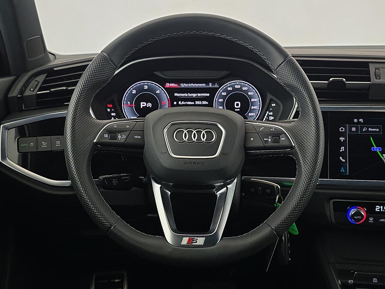 Audi Q3 35 2.0 tdi s line edition s-tronic