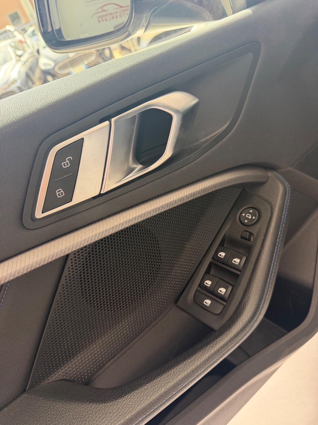 Bmw serie 1 118d 5p. M SPORT FINANZIABILE