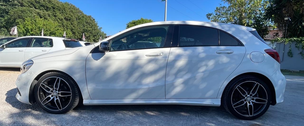 Mercedes Benz A200d Premium AMG Night 2.2 CDI 136cv