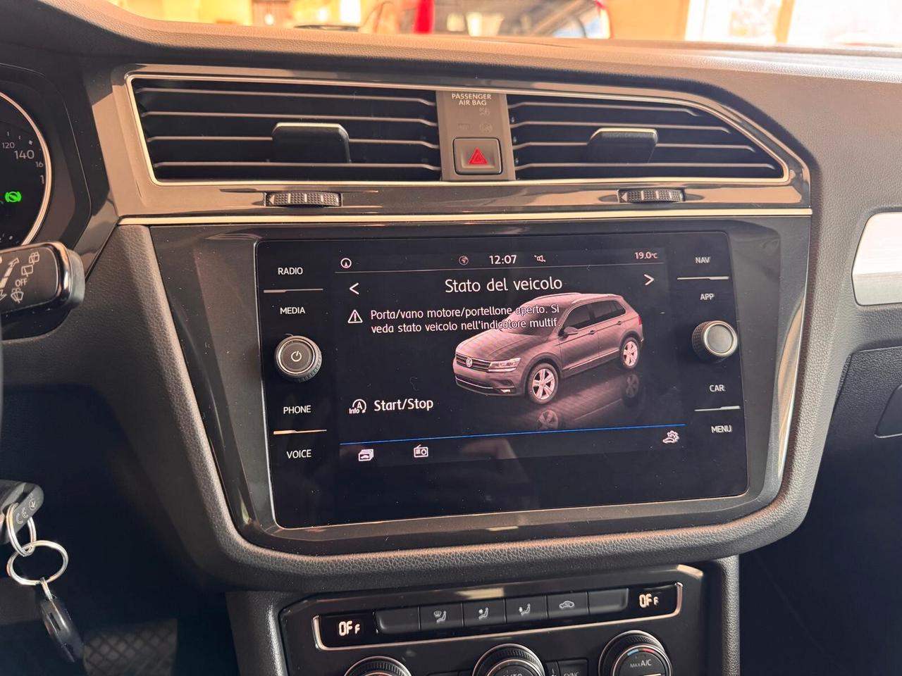 Volkswagen Tiguan 2.0 TDI SCR DSG Business BlueMotion Technology
