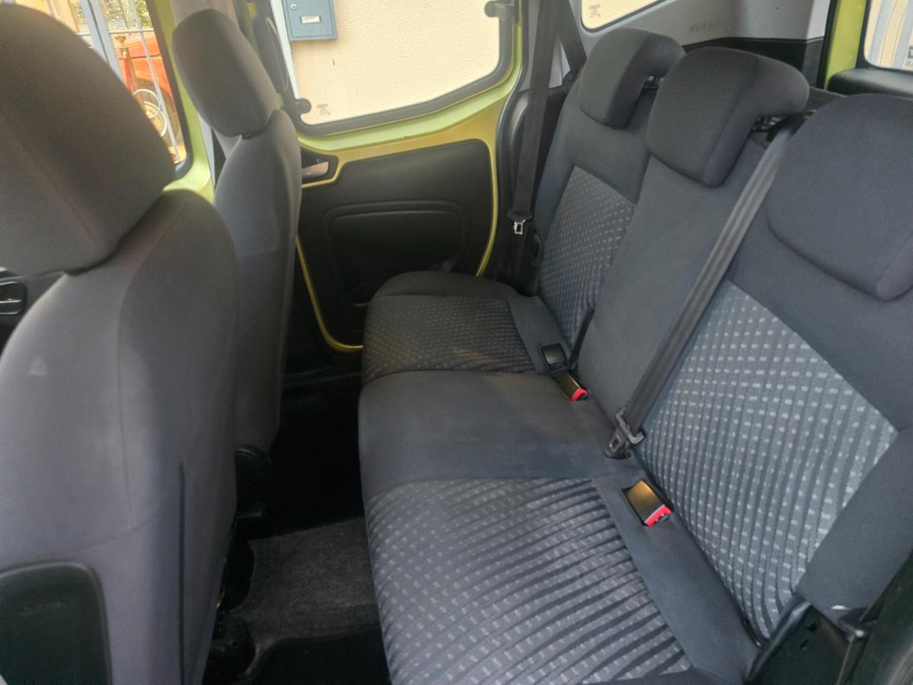 Peugeot Bipper Tepee 1.3 HDi 75 FAP Outdoor