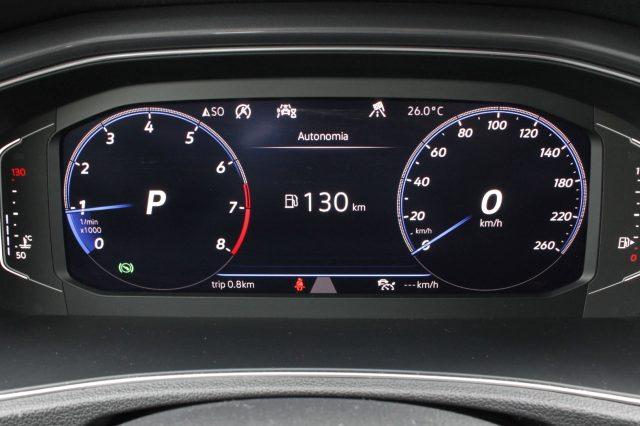 VOLKSWAGEN T-Roc 1.5 TSI ACT DSG R-LINE R LINE