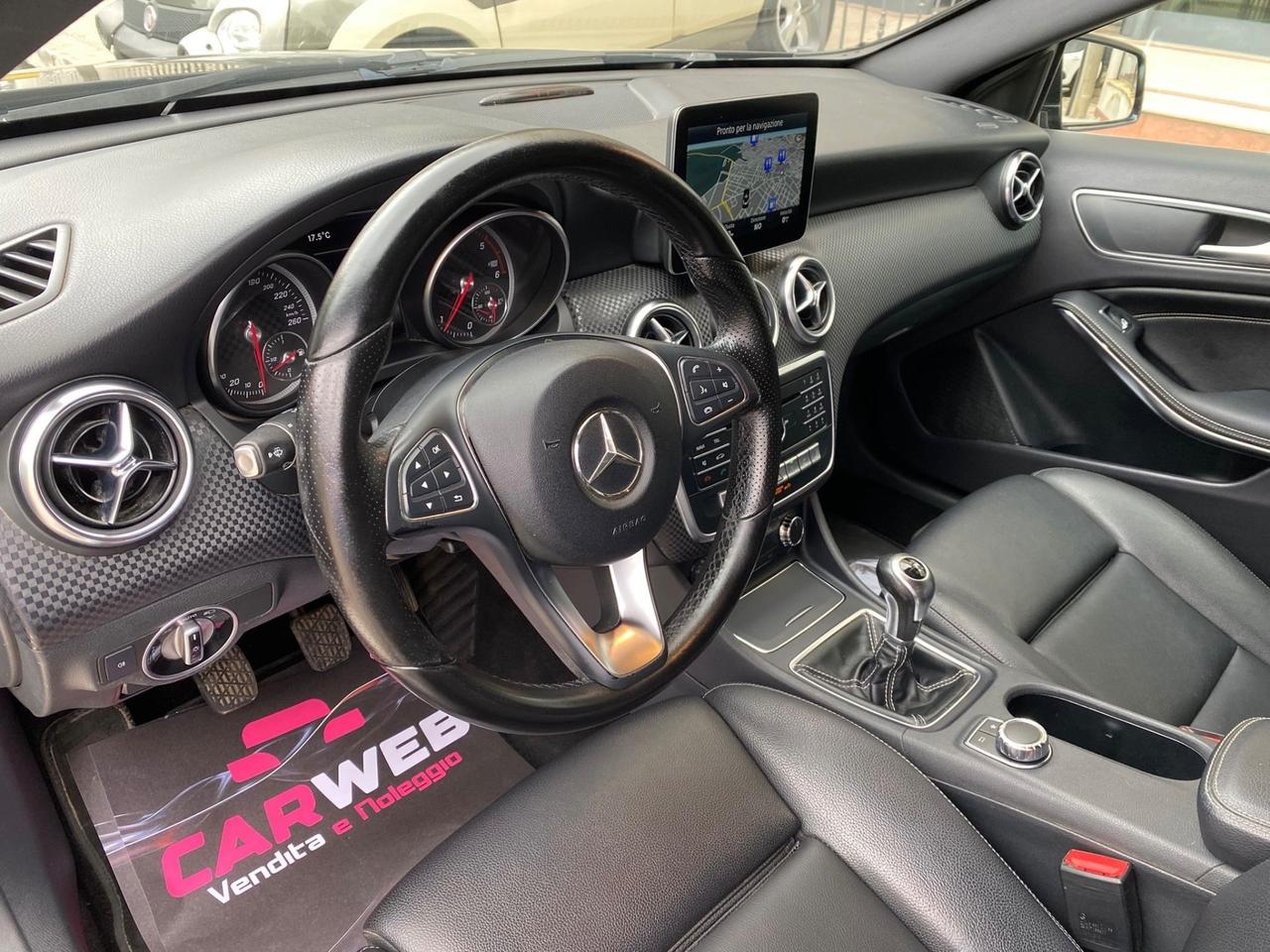 MERCEDES A180 110CV Sport NAVY 2016
