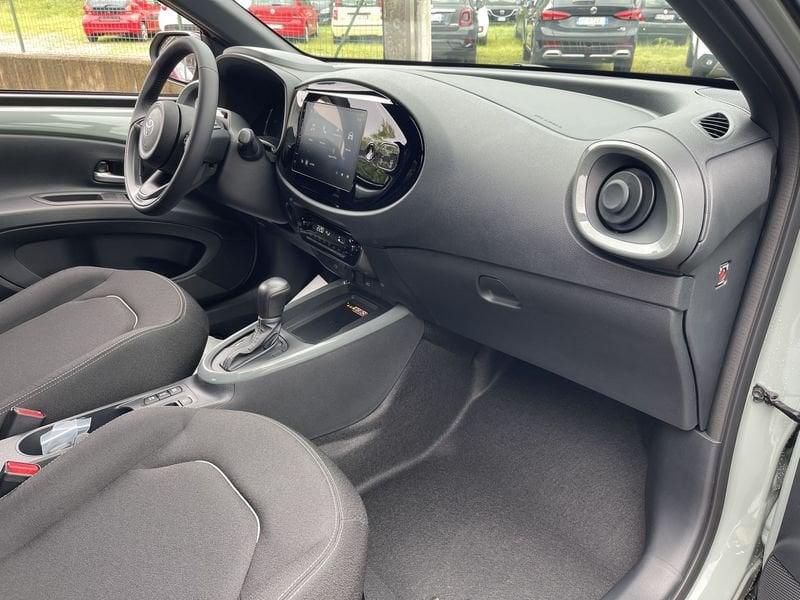 Toyota Aygo X 1.5 hybrid Icon e-cvt - NUOVO