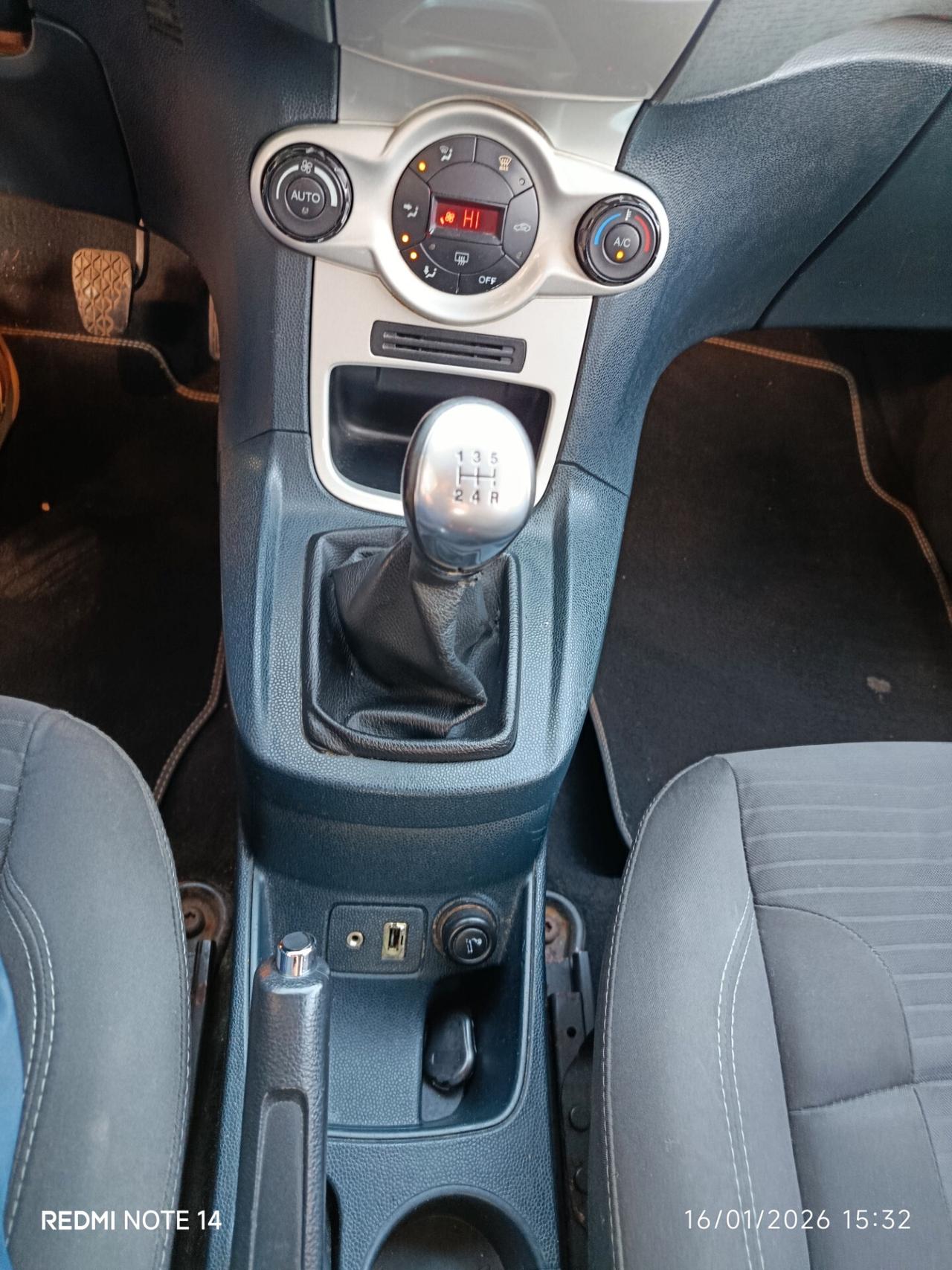 Ford Fiesta 1.4 TDCi 5p. Titanium