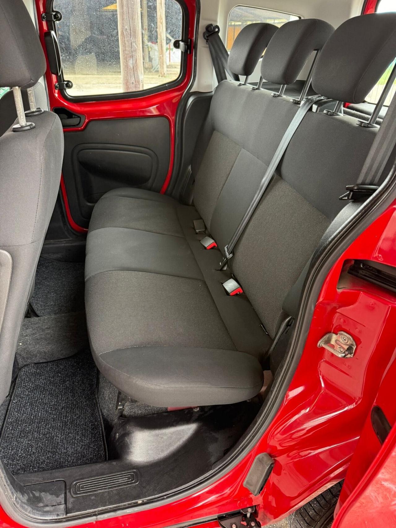 Fiat qubo 5posti 1.4 natural power EURO6 Uniproprietà