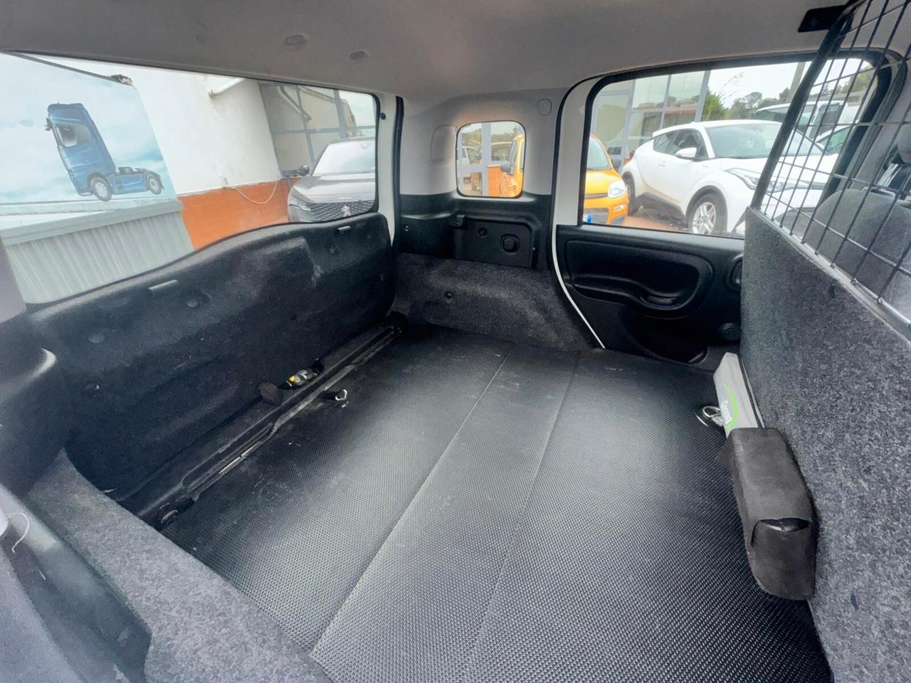 Fiat Panda 900cc Natural Power Euro6d Van 2 p. POP autocarro