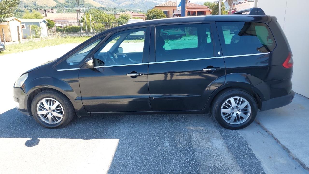 Ford Galaxy 2.0 TDCi 140 CV Ghia 7 mosti motoristicamente perfetta