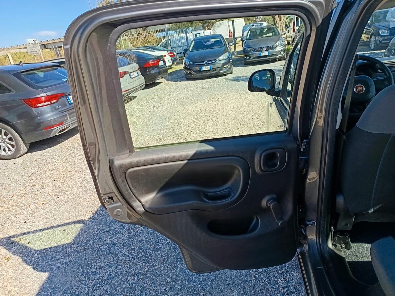 Fiat Panda 2017 - 1.2 benzina ok neop. Lb automobili