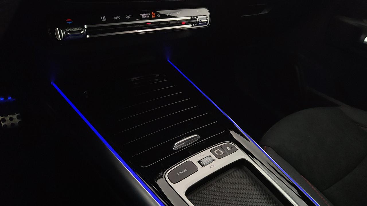 Mercedes-Benz GLA 200 d automatic