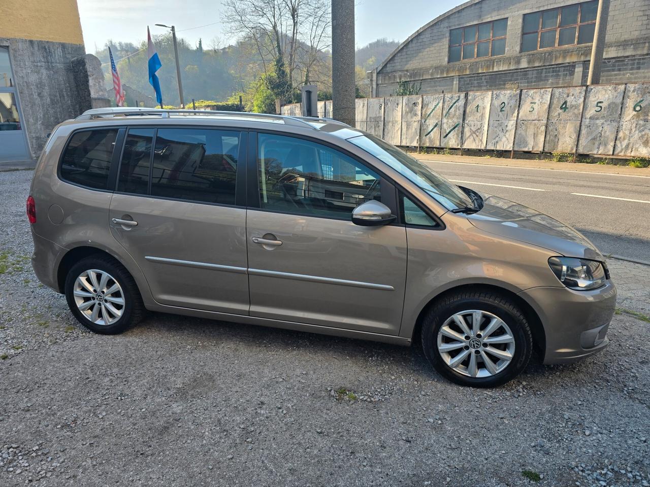 Volkswagen Touran 2.0 TDI 140 CV DSG Highline