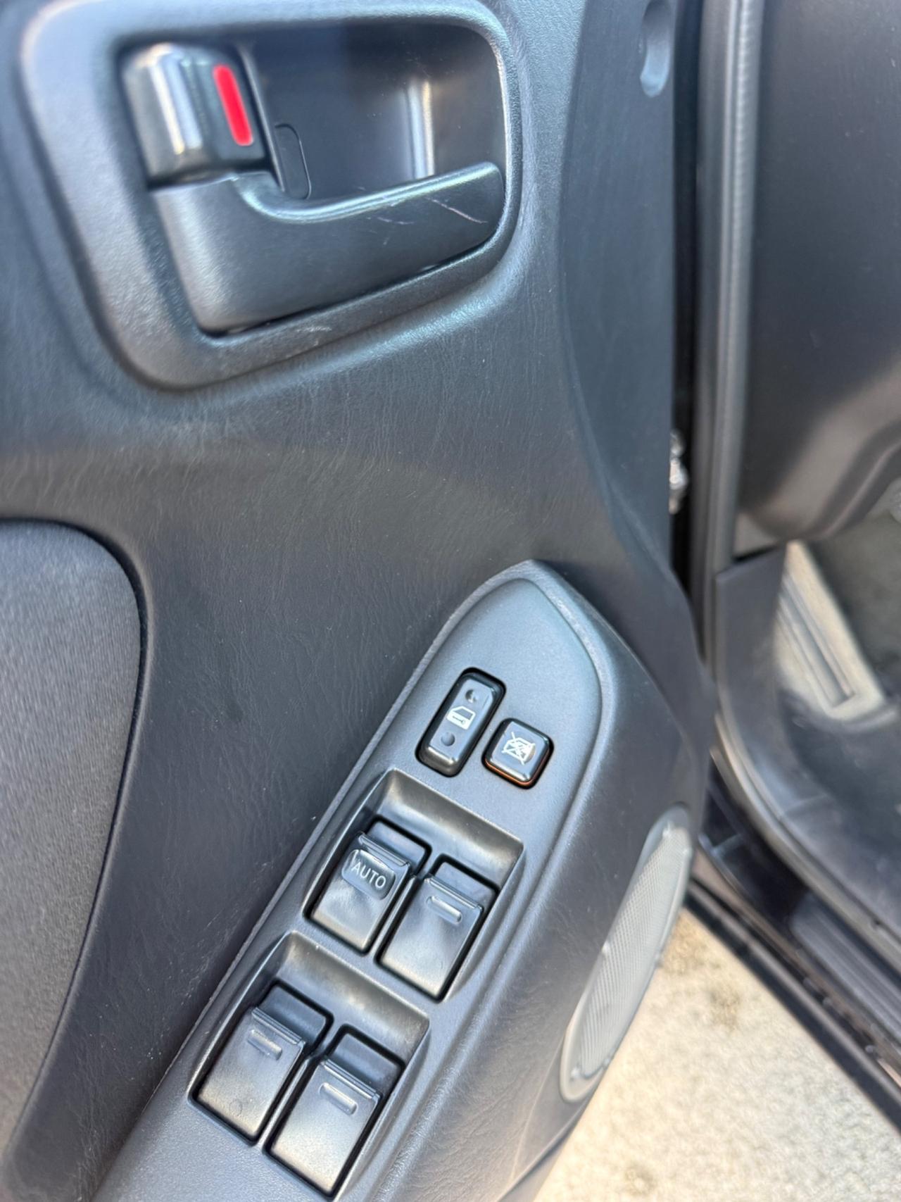 Toyota RAV4 2.0 Tdi D-4D trazione integrale NEOPATENTATI