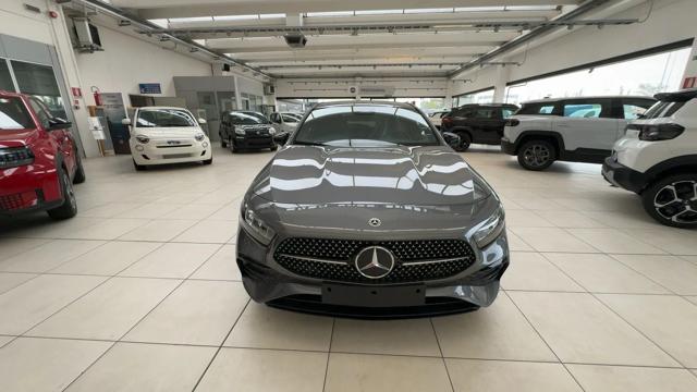 MERCEDES-BENZ A 200 d Automatic AMG Line Advanced