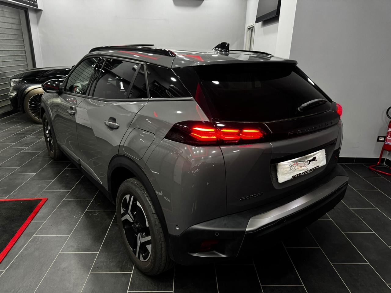 Peugeot 2008 PureTech 100 S&S Style
