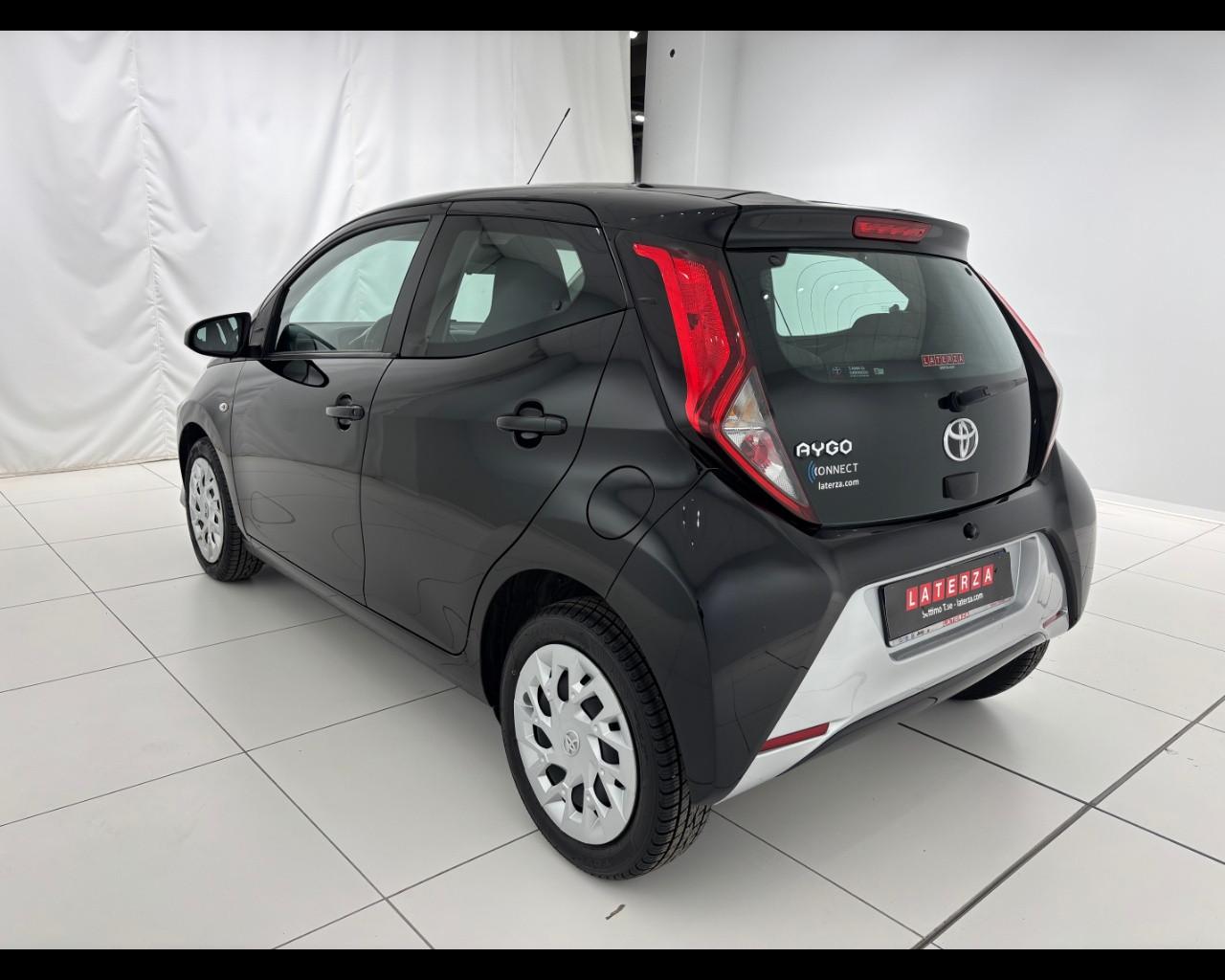 TOYOTA Aygo 5p 1.0 x-cool 72cv