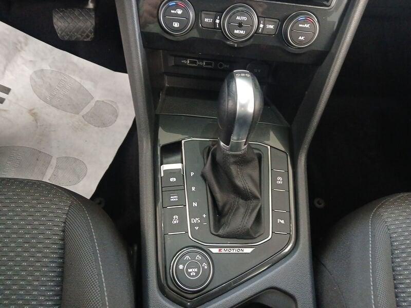 Volkswagen Tiguan Allspace 2.0 TDI SCR DSG 4MOTION Business BMT