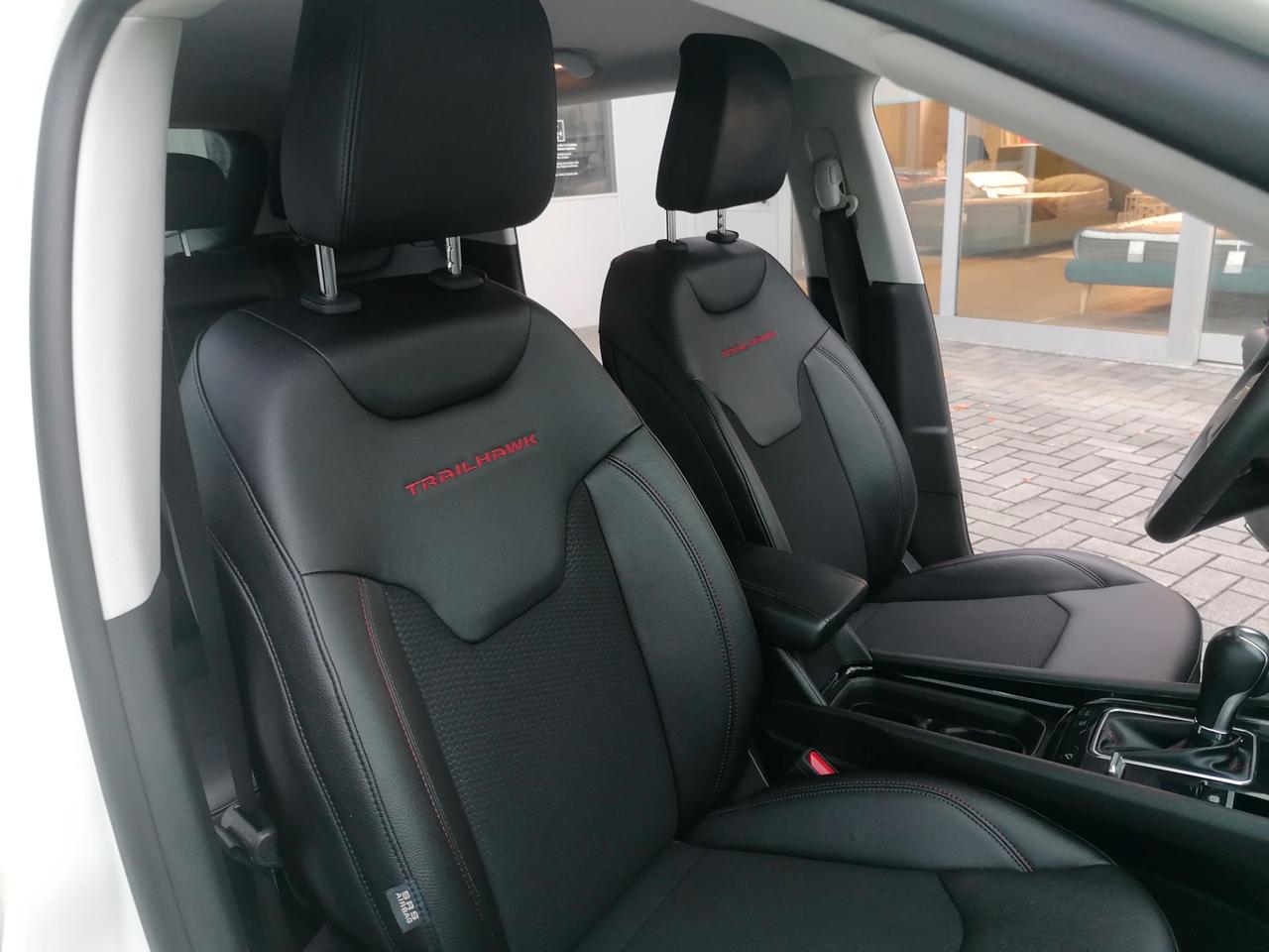 Jeep Compass 1.3 turbo t4 phev Trailhawk 4xe auto