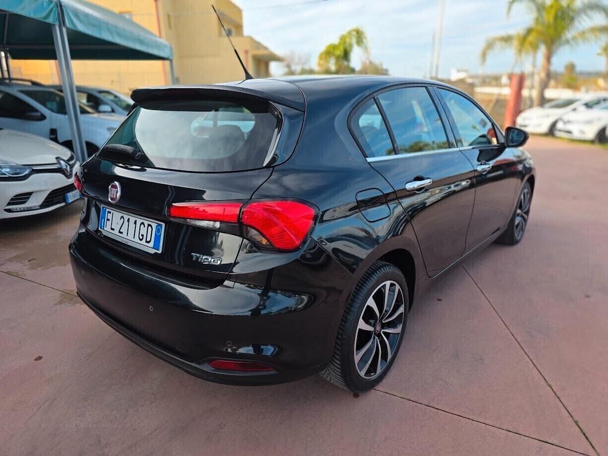 Fiat Tipo 1.3 M-Jet Lounge