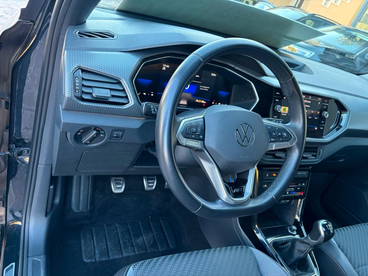 Volkswagen T-Cross 1.0 TSI Sport 95cv R-Line