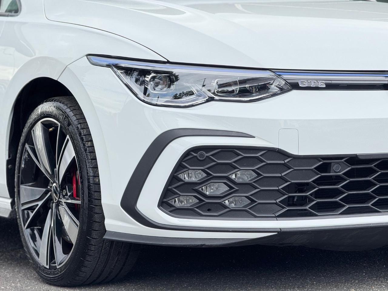 VOLKSWAGEN Golf GTE 245cv Finanziabile