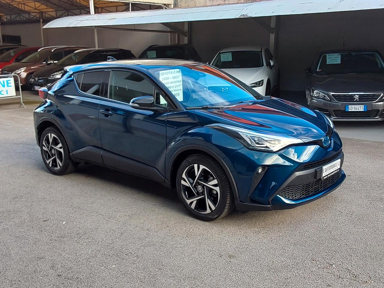 Toyota C-HR 1.8 Hybrid E-CVT Trend KM 4.400